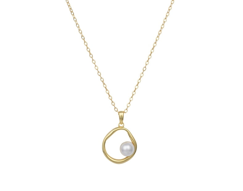 18K GOLD VERMEIL LUNAR EMBRACE PEARL NECKLACE