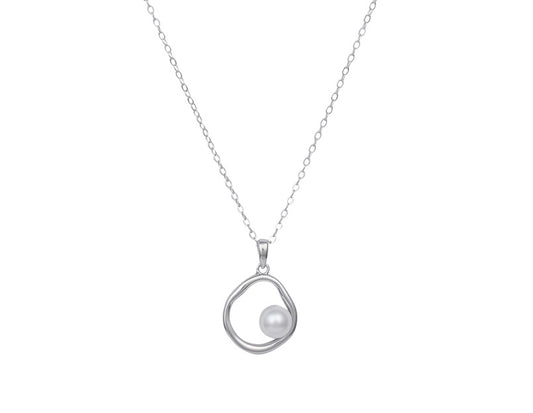 LUNAR EMBRACE PEARL SILVER NECKLACE